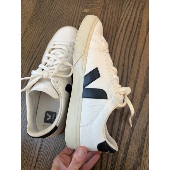 Veja CAMPO LEATHER WHITE Black EU 42 Women’s Sz 10.5/11 $175 - Picture 9 of 15